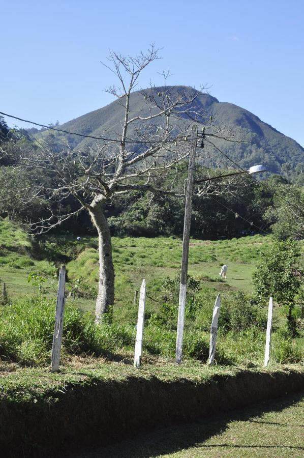 Chalé e Camping Daragona 1 Villa Águas de Lindóia Exterior foto